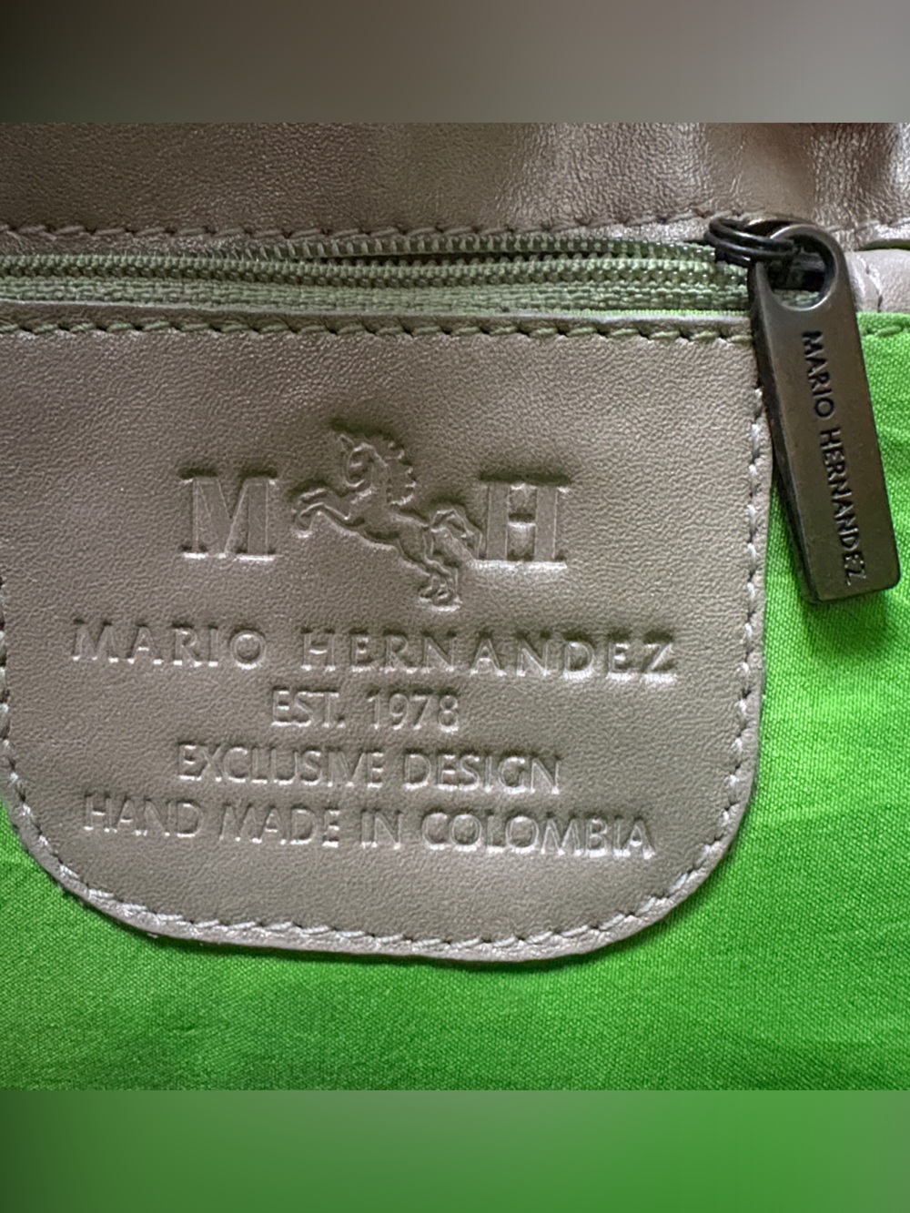 Vintage Mario Hernandez Butterfly Embossed Leather Suede Shoulder Bag Y2K Boho - Picture 4 of 8